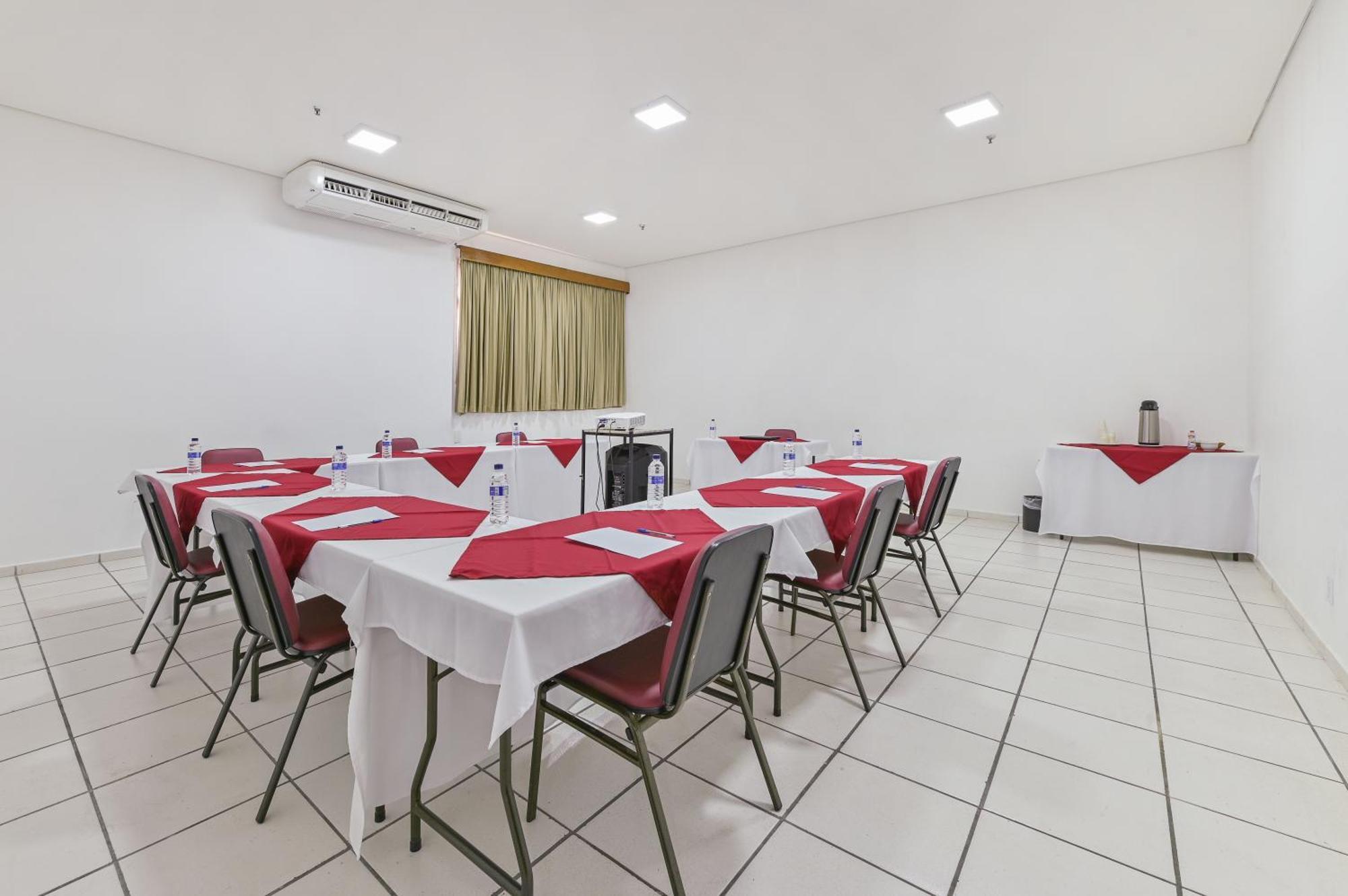 Hotel Nacional Inn Λιμέιρα Εξωτερικό φωτογραφία
